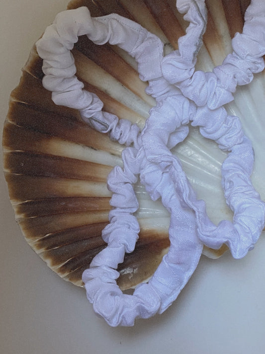 Hair Tie Rebirth Bridesmaid White Scrunchie Premium Hair Accessories | Sustainable Susi haargummi bio plastikfrei weiß