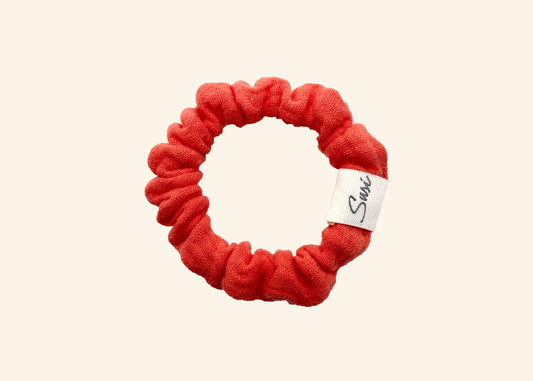 Hair Tie Ease Luscious Red Scrunchie Premium Hair Accessories | Sustainable Susi Baumwolle gots Musselin haargummi plastikfrei bio kautschuk
