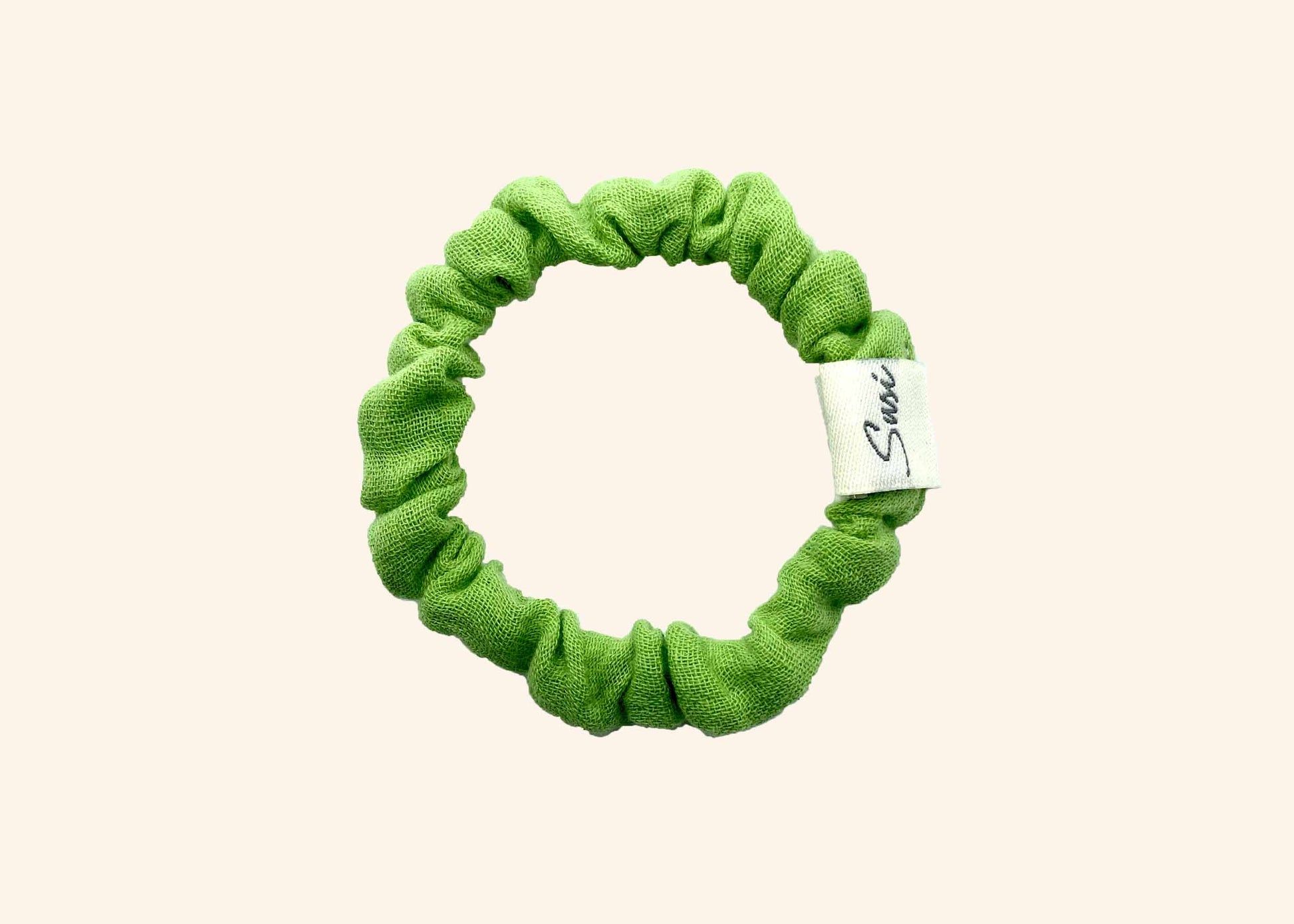 Hair Tie Ease Plant Green Scrunchie Premium Hair Accessories | Sustainable Susi Baumwolle gots Musselin haargummi plastikfrei bio kautschuk grün 