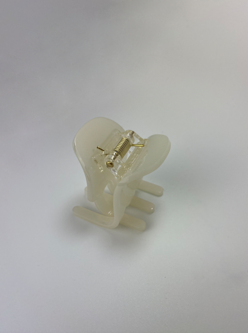 nachhaltige plastifreie Haarspange bio ohne plastik cellulose Haarklammer clawclip vegan perlmutt weiß glossy qualität