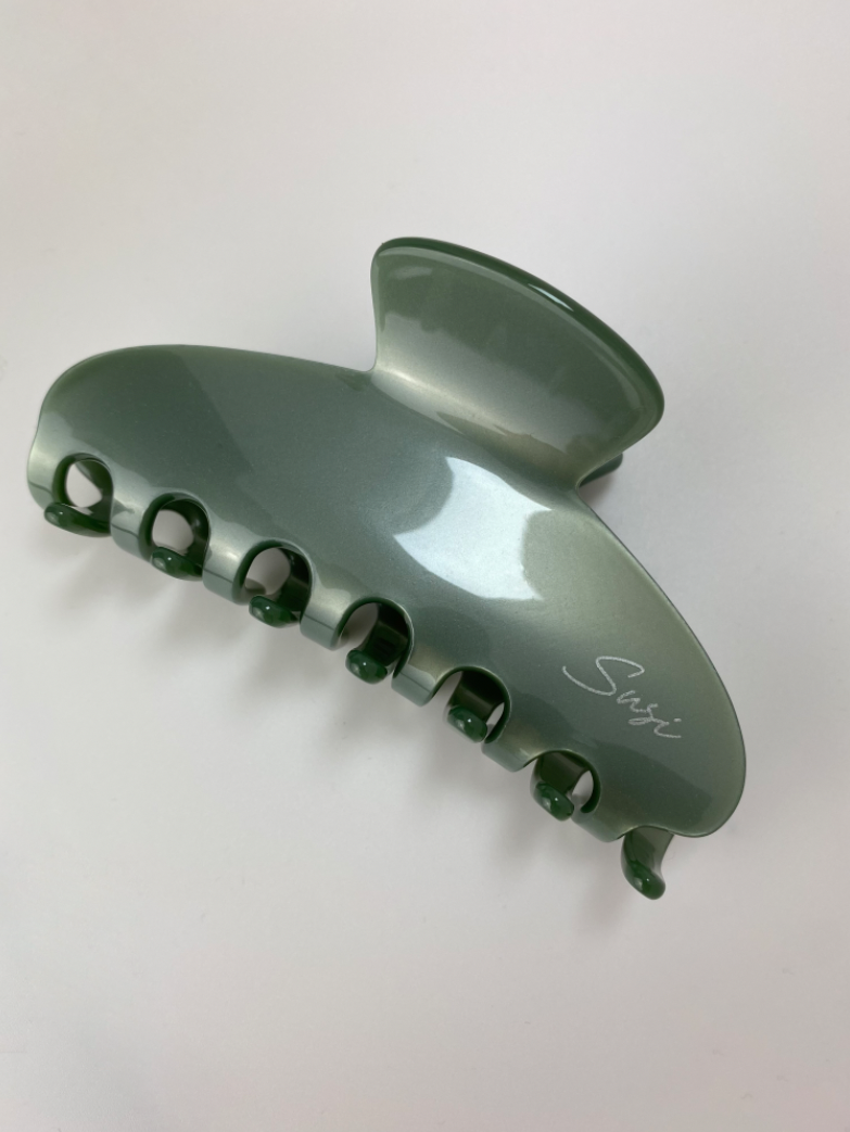 nachhaltige plastifreie Haarspange bio ohne plastik cellulose Haarklammer clawclip vegan grün salbei glossy qualität