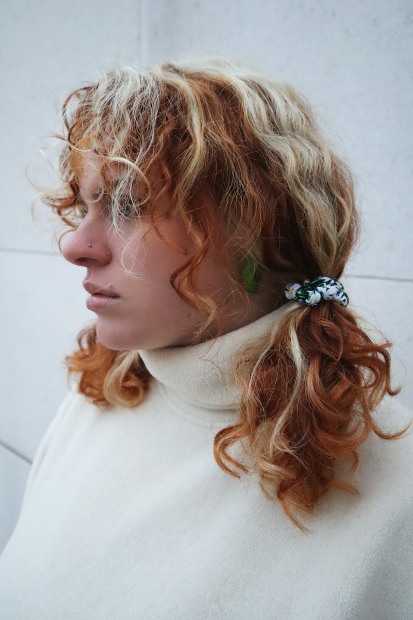 Hair Tie Rebirth Daisy Flower Scrunchie Premium Hair Accessories | Made in Germany | Sustainable Susi