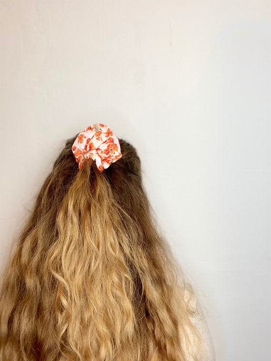 Scrunchie Nast