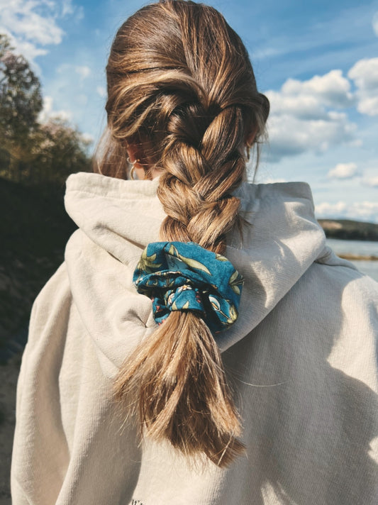 Scrunchie Denim Flowers