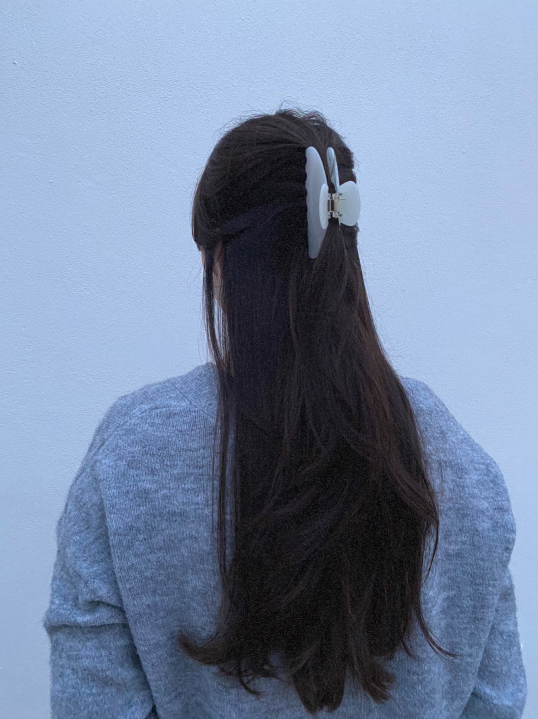 nachhaltige plastifreie Haarspange bio ohne plastik cellulose Haarklammer clawclip vegan perlmutt weiß glossy qualität